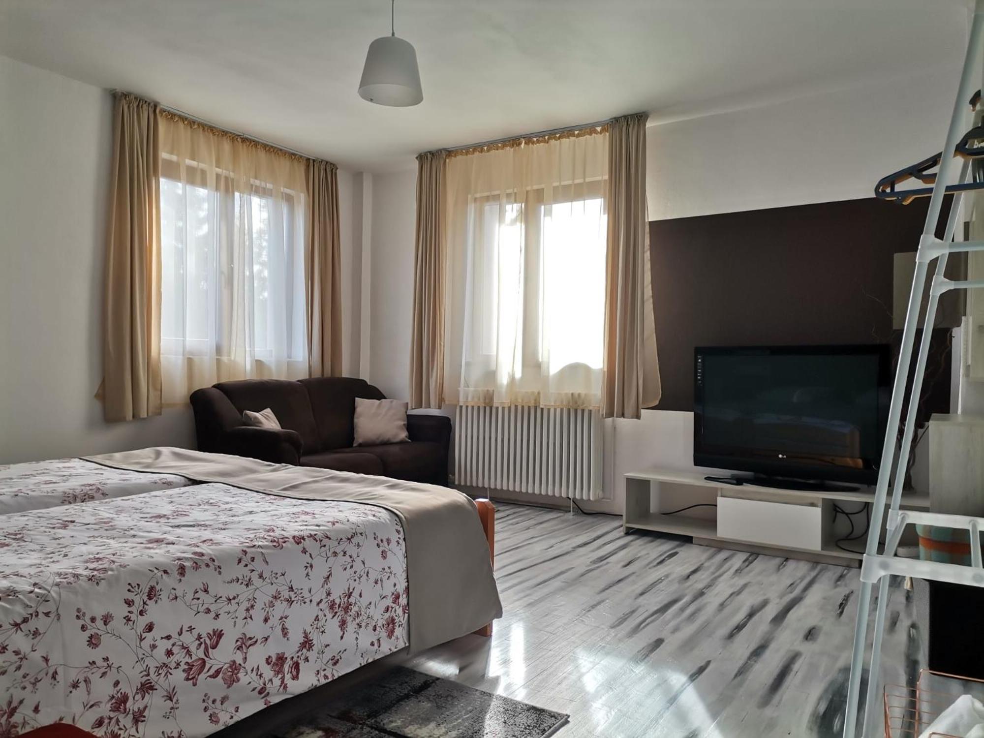 Zoso Home Буштені Екстер'єр фото
