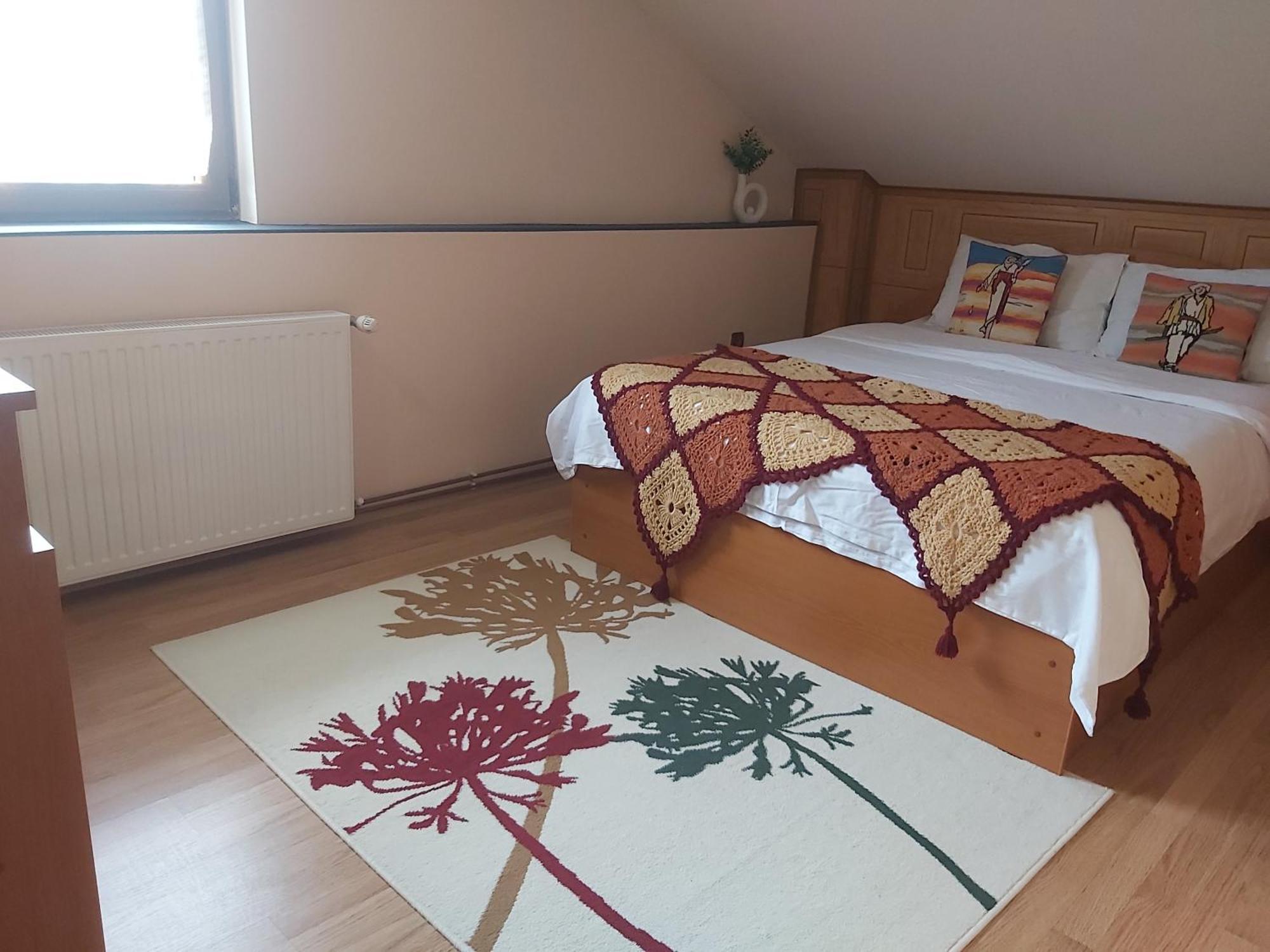 Zoso Home Буштені Екстер'єр фото