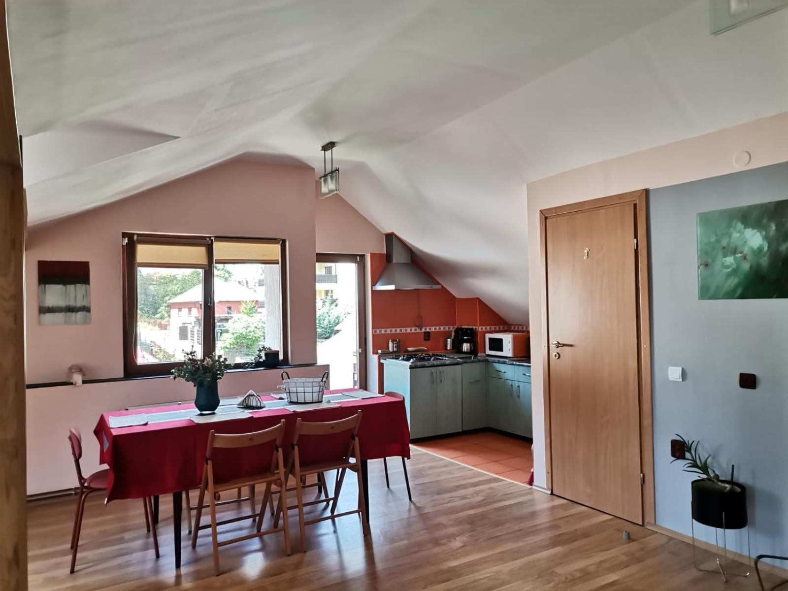 Zoso Home Буштені Екстер'єр фото