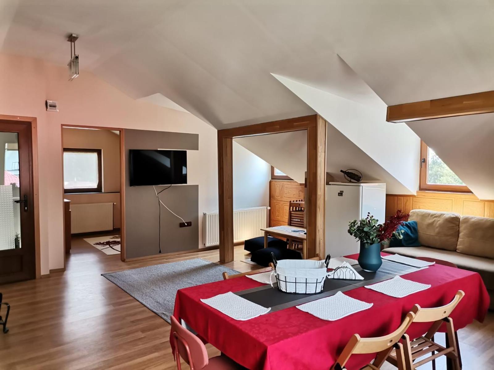 Zoso Home Буштені Екстер'єр фото